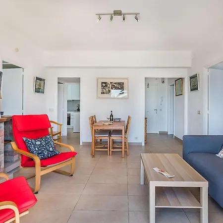 Pine Walk * بويينسا